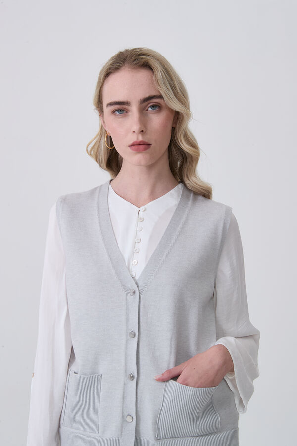 CHALECO TEBAL GRIS MELANGE image number null