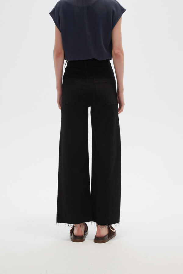 PANTALON TESA NEGRO image number null