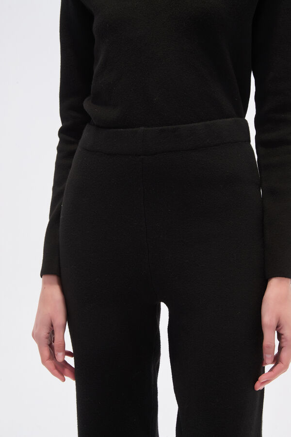 PANTALON PANSETT NEGRO image number null