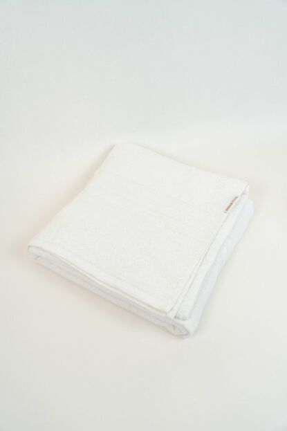 Toalla Super Ba&ntilde;o NESSA, 380g. BLANCO image number null