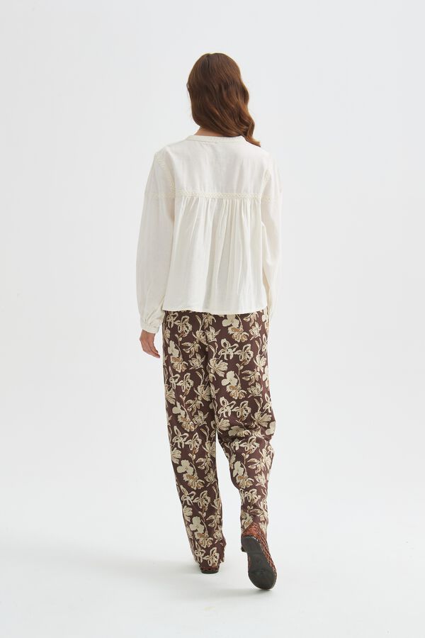 BLUSA XIRLA 70607 MARFIL  / OFF WHITE image number null