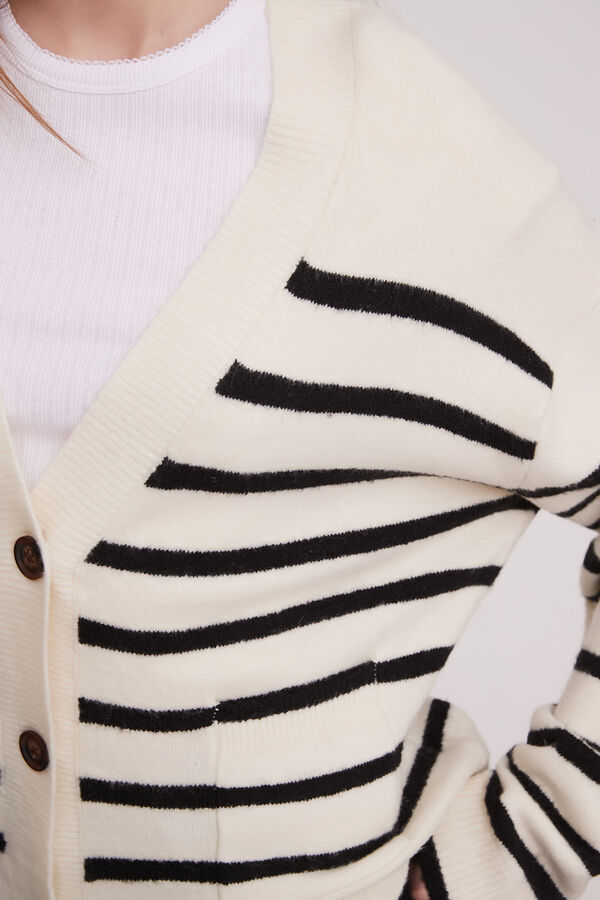 CARDIGAN SPATZ GUSTO 1 image number null
