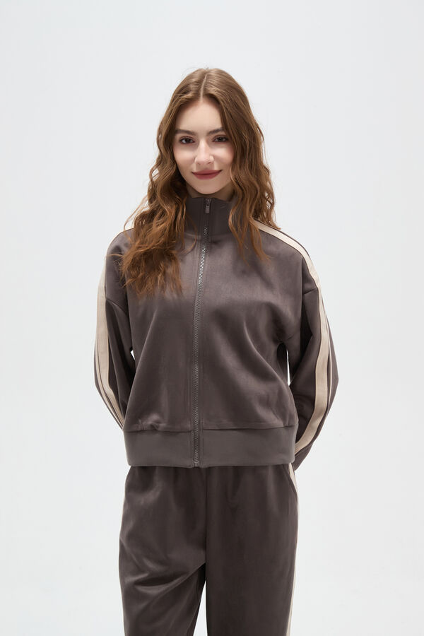 CAMPERA JALIRA GUSTO 1 image number null