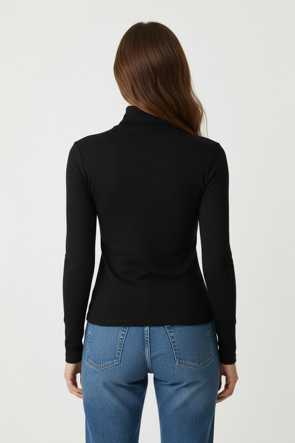 POLERA BALUA NEGRO image number null