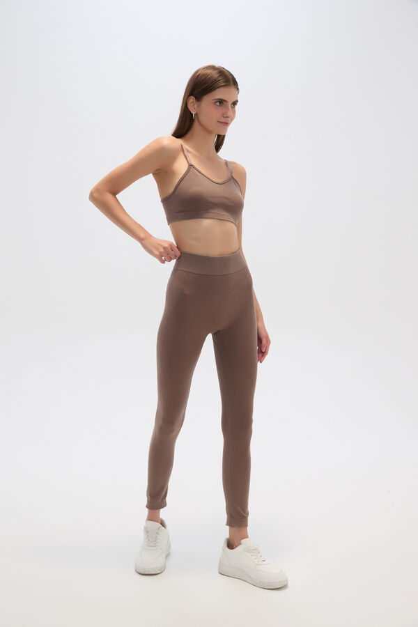 CALZA KEMMI BEIGE OSCURO image number null