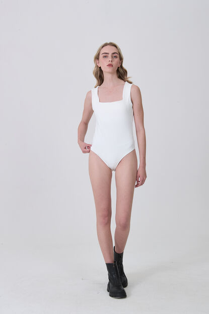 BODY SINTAM MARFIL  / OFF WHITE image number null