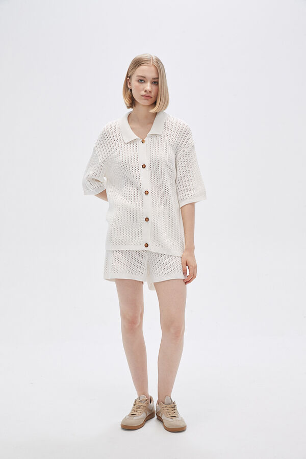 REMERA SHAM MARFIL  / OFF WHITE image number null