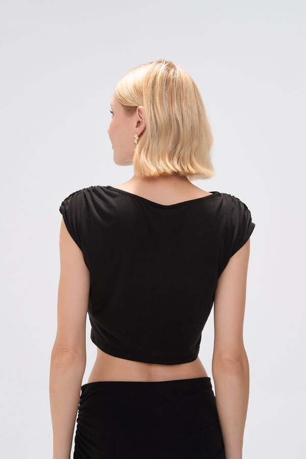 TOPS CALUN NEGRO image number null