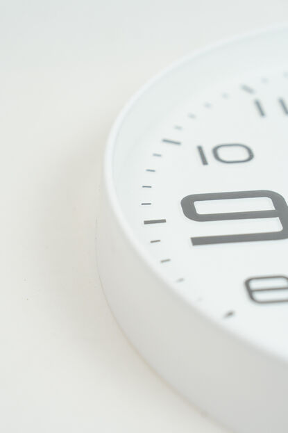 RELOJ ANDRE BLANCO image number null
