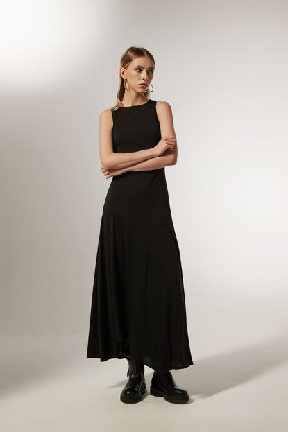 VESTIDO BUTALE NEGRO image number null