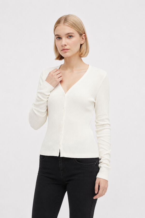 REMERA IRVETH MARFIL  / OFF WHITE image number null