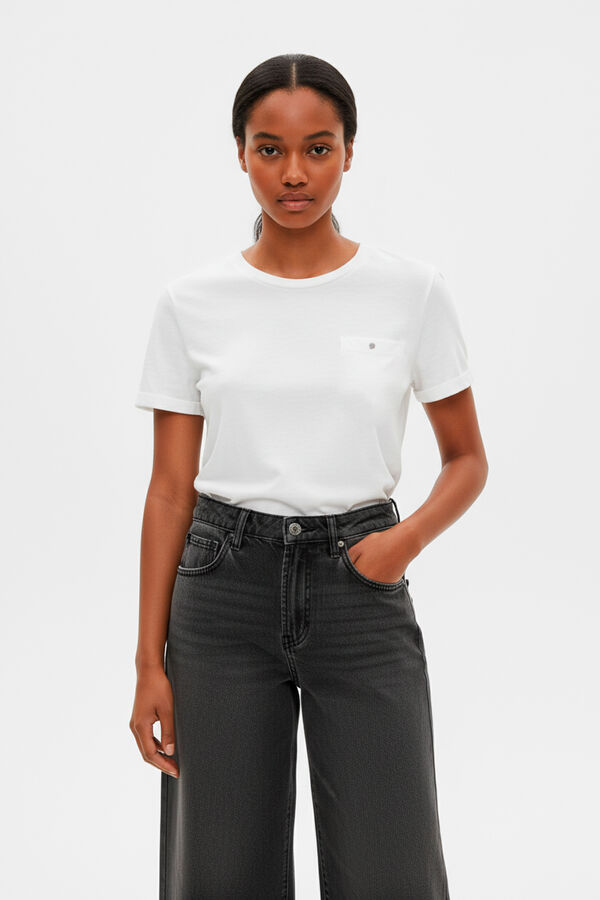 REMERA PRIAMO BLANCO image number null