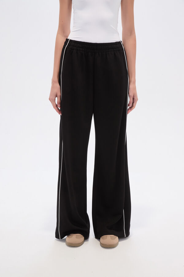 PANTALON DEPORTIVO BEDMAR NEGRO image number null