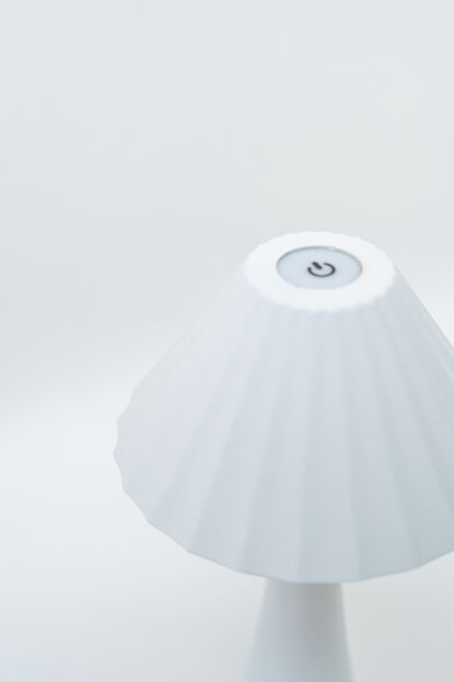 Lampara de Mesa Cirela, Touch USB BLANCO image number null
