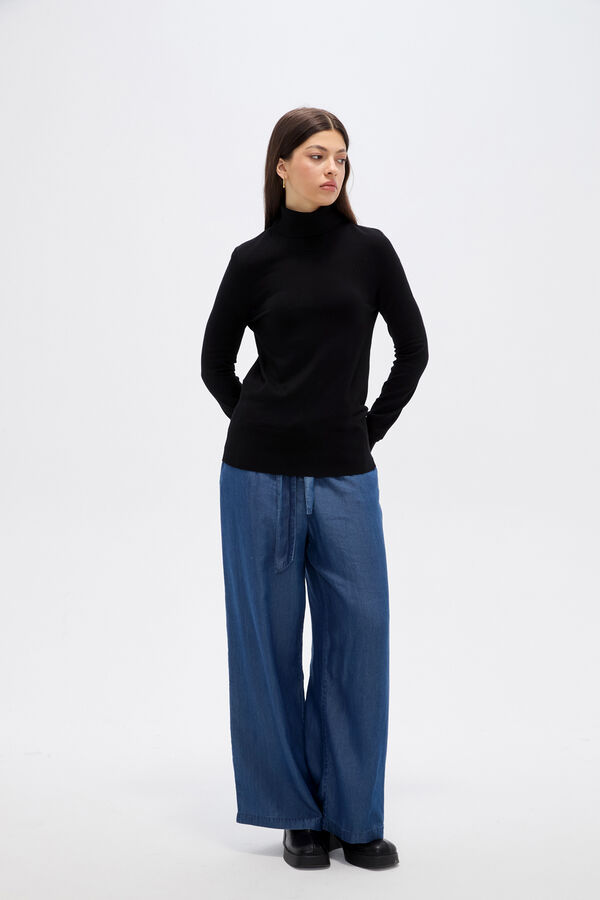 POLERA TIVANA NEGRO image number null