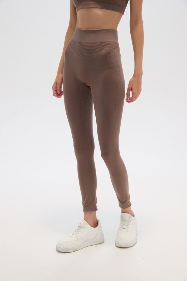 CALZA KEMMI BEIGE OSCURO image number null
