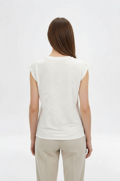 MUSCULOSA CHERITO 70809 MARFIL  / OFF WHITE image number null