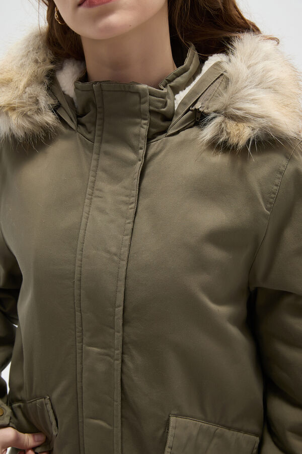 CAMPERA LAJOA VERDE OLIVA image number null