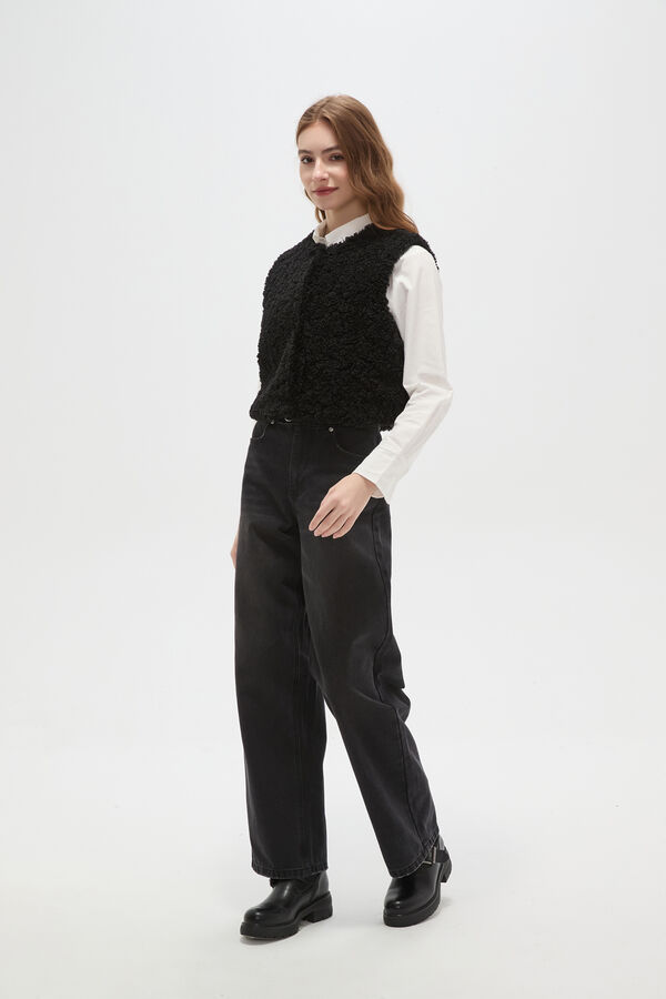 CHALECO UNEISE NEGRO image number null