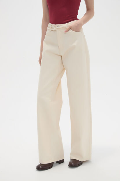 PANTALON PORTONO CRUDO / NATURAL image number null