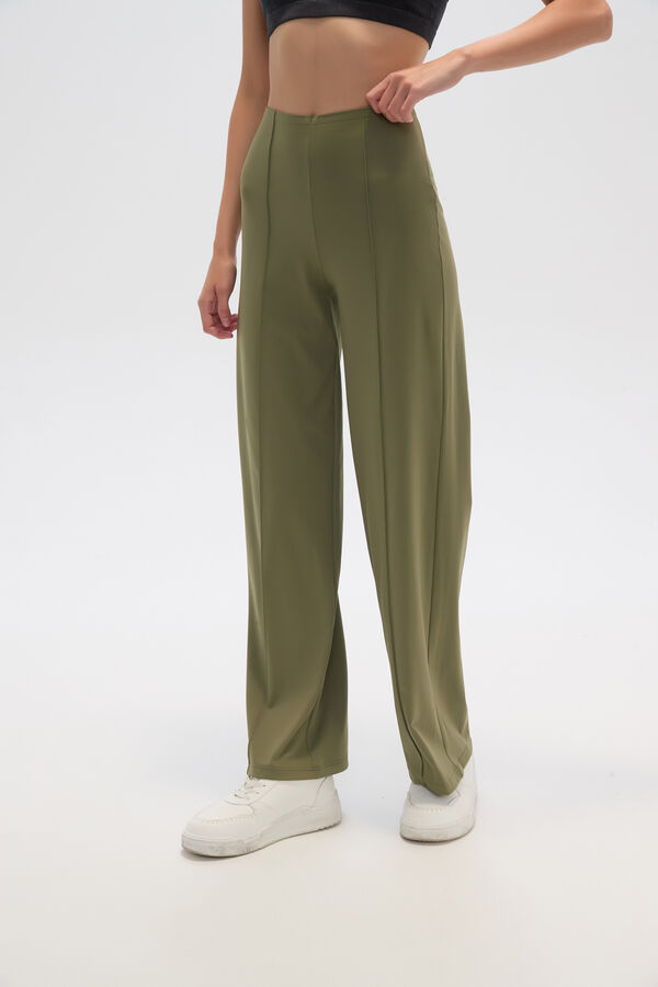 PANTALON DEPORTIVO CINIA VERDE OLIVA image number null