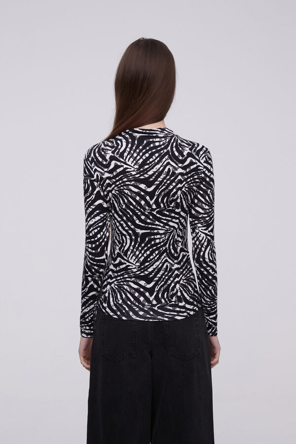 REMERA AMECHA GUSTO 2