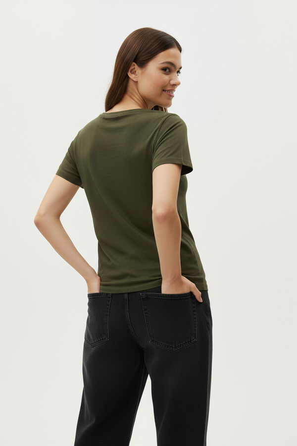 REMERA KALET GUSTO 2 image number null