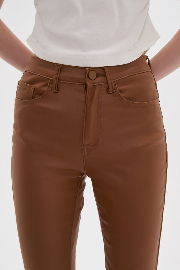 PANTALON TISHA CARAMELO image number null