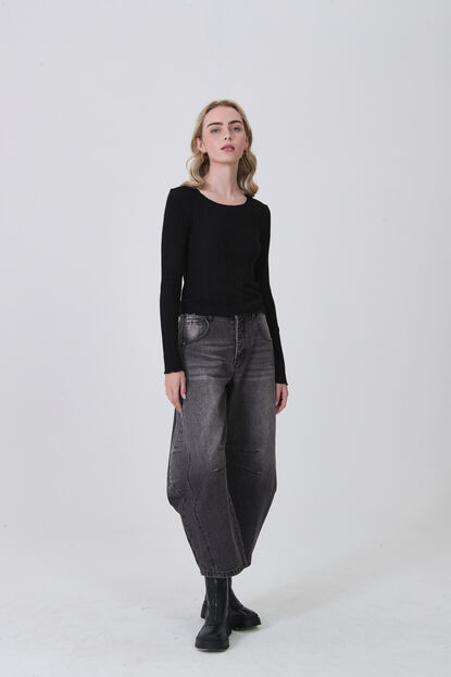 REMERA BALI NEGRO image number null