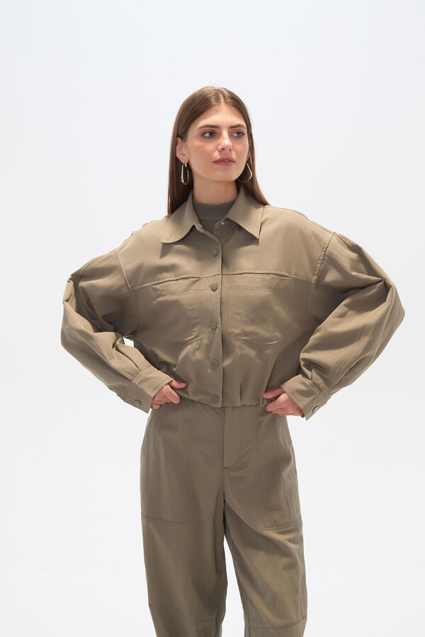 CAMPERA RIUNA VERDE OLIVA CLARO image number null