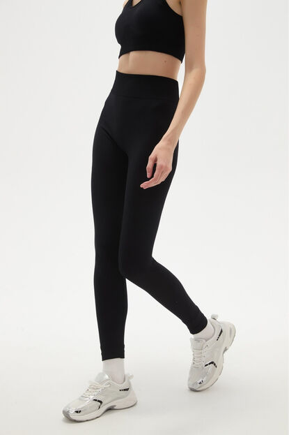CALZA RUNNE 70809 NEGRO image number null