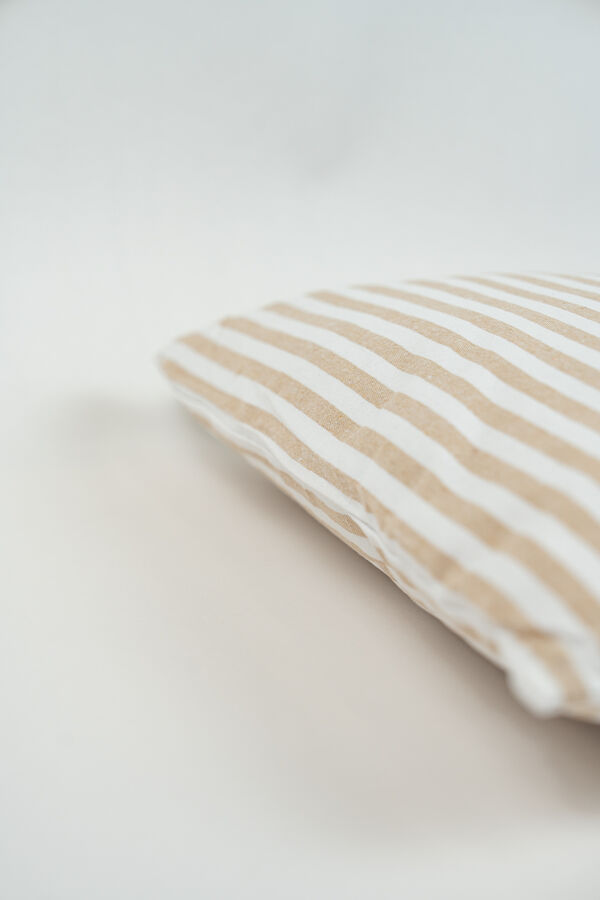 Almohad&oacute;n Lidia Rayas 50x50 GUSTO 2 image number null