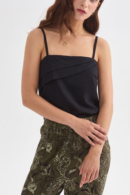 MUSCULOSA XILMAR 70809 NEGRO image number null