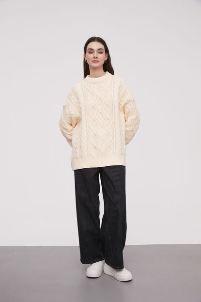 SWEATER CENOZ CREMA image number null