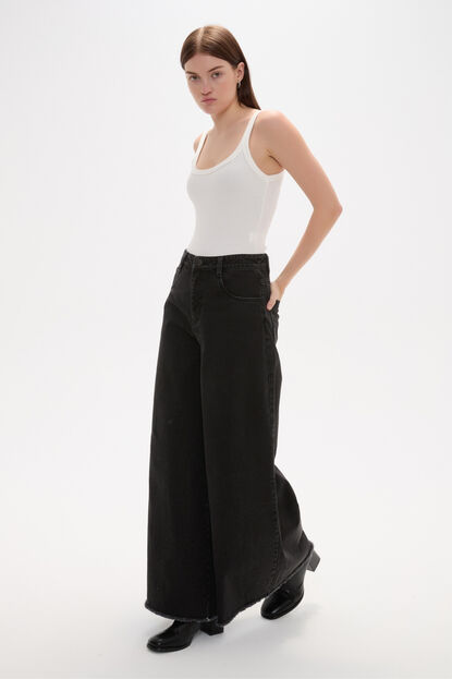 PANTALON DARLING 70607 GRIS MEDIO image number null