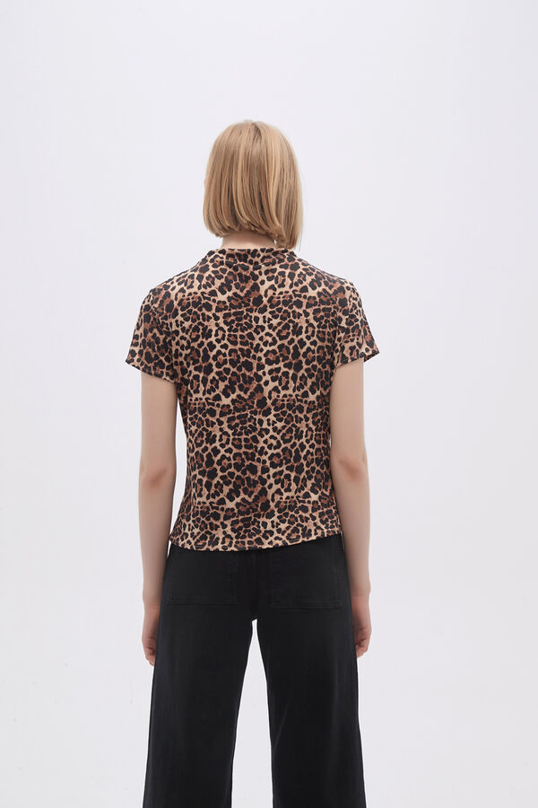 REMERA UESTER GUSTO 1 image number null