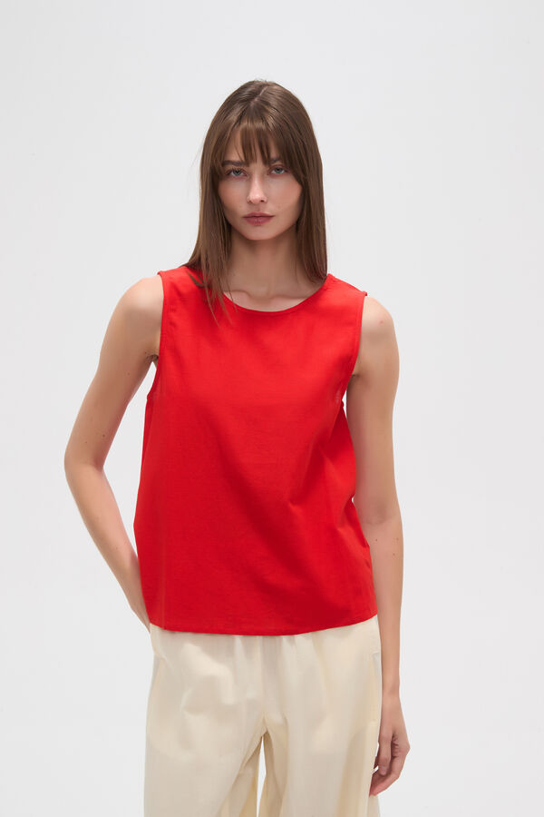 MUSCULOSA VIZI ROJO image number null