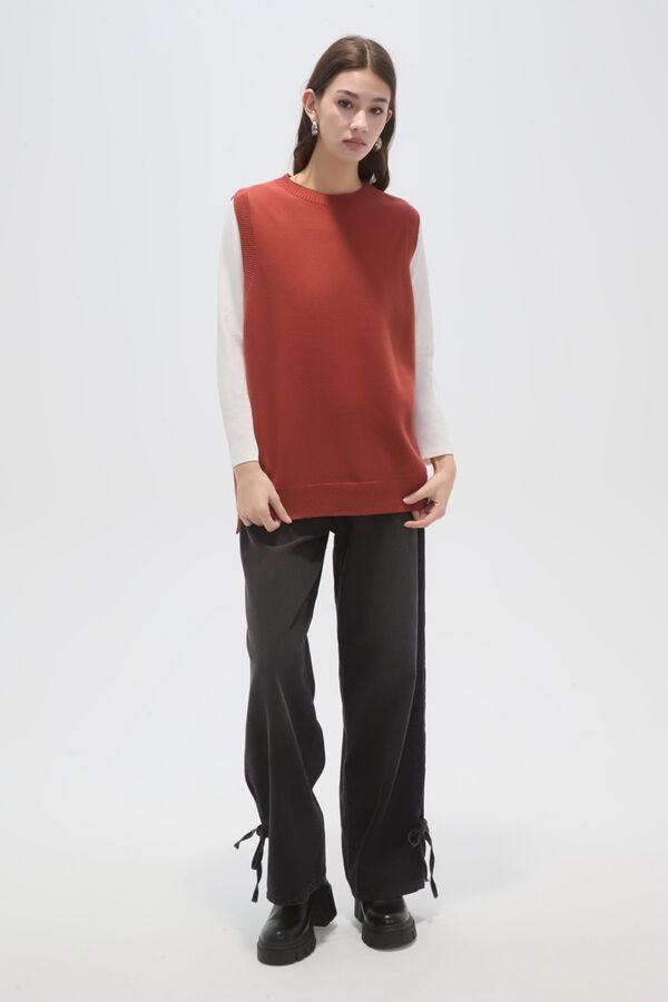 CHALECO CORNELIA LADRILLO image number null