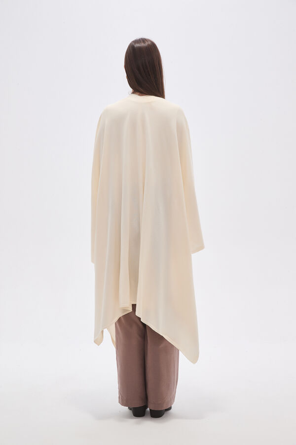 PONCHO TIRIVIKI CRUDO / NATURAL image number null