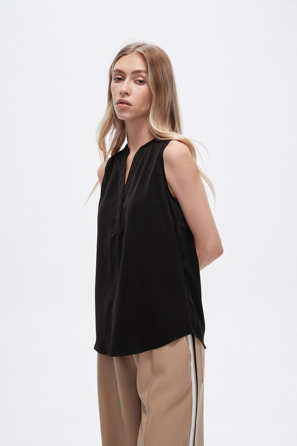 MUSCULOSA DOLLY NEGRO image number null