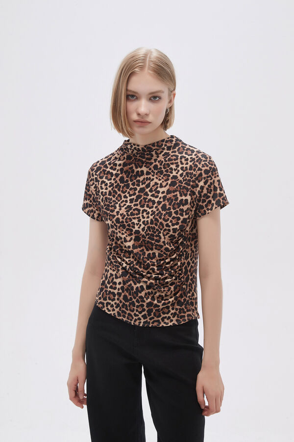 REMERA UESTER GUSTO 1 image number null