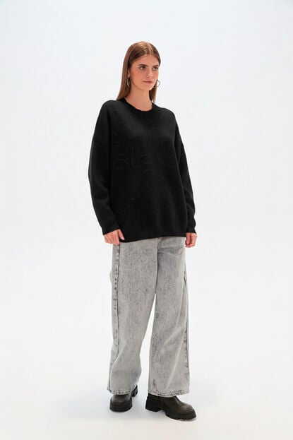 SWEATER DRACE NEGRO image number null