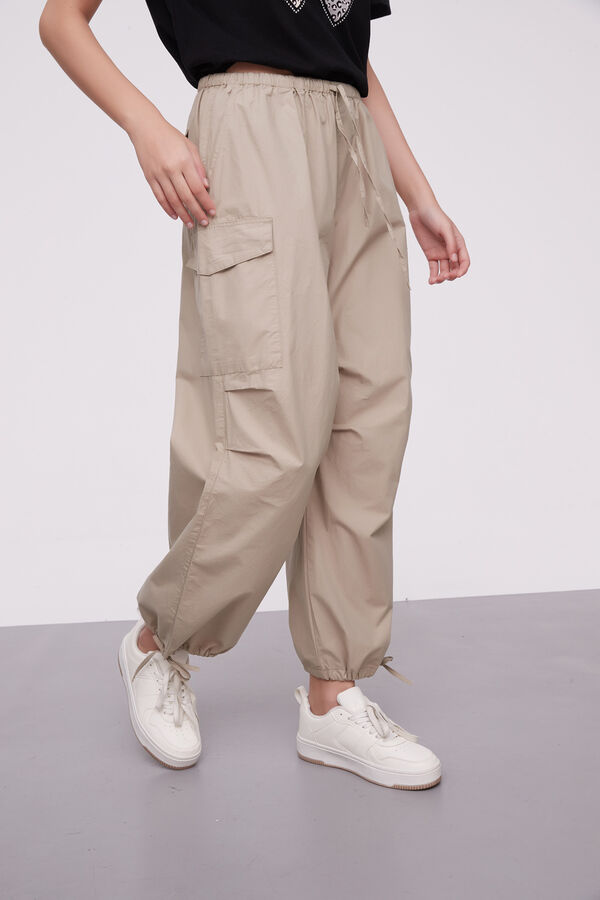 PANTALON VELIN VERDE PALIDO image number null