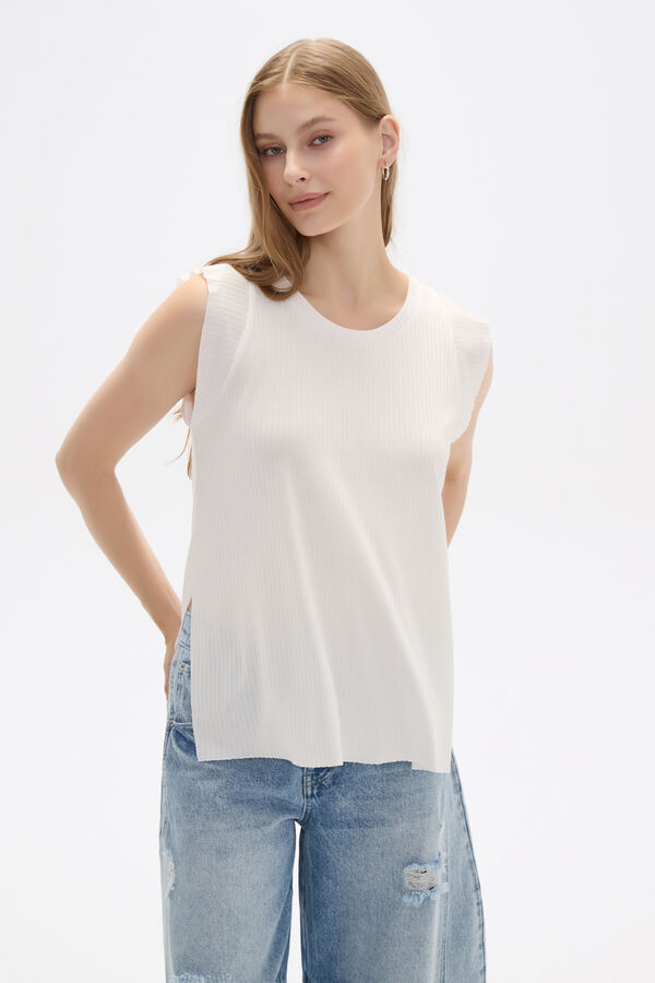 REMERA MAZATLAN MARFIL  / OFF WHITE image number null