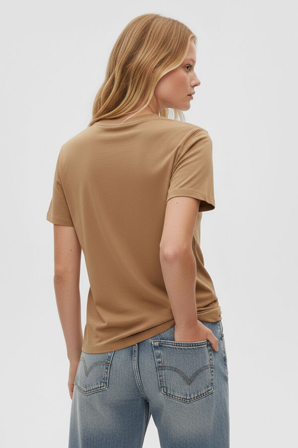 REMERA JOCOSS TOSTADO image number null