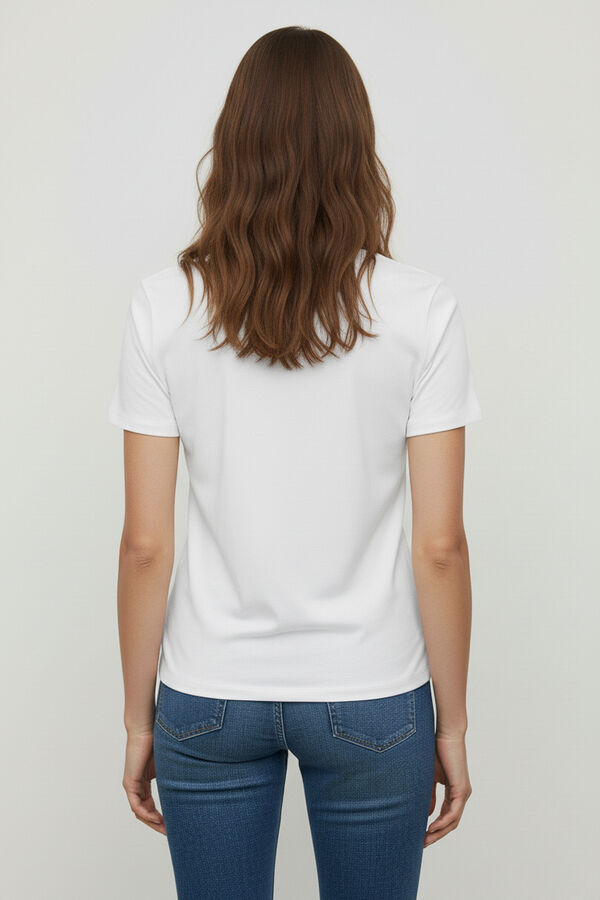 REMERA PRAKATA BLANCO image number null
