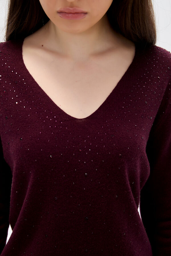 REMERA QUELITH CEREZA OSCURO image number null