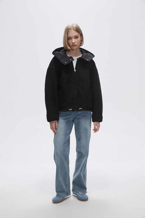 CAMPERA PLINTA NEGRO image number null
