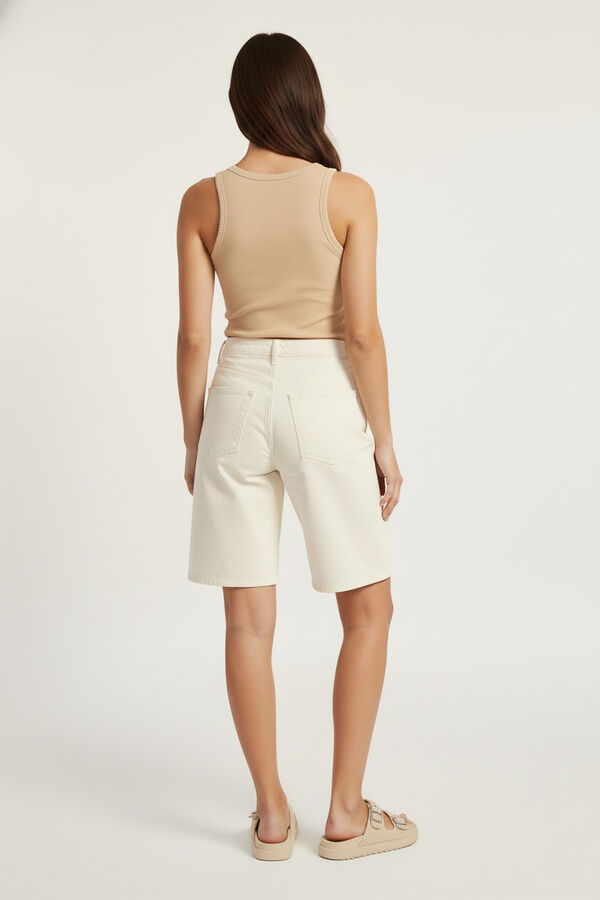 SHORT SEREIA MARFIL  / OFF WHITE image number null