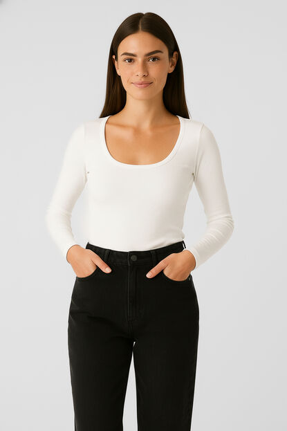 REMERA IBUYA BLANCO image number null